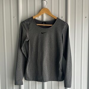 Nike Gray Long Sleeve Fitted Top